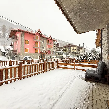 Aprica- Bilocale Con 2 Giardini Privati E Garage * Le Bratte